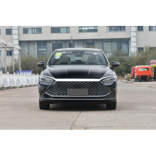 2022 BYD Auto ibrida Qin Plus DM-I 120 km Berlina elettrica auto 1.5T 110 CV L4 Cinesi Usa